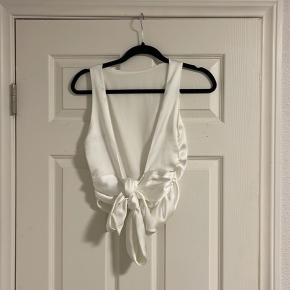 White Crop Top with a Tied Back - Picture 2 of 2